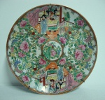 Prato em porcelana oriental com decoração família verde, 26 cm