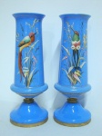 Par de vasos em opalinas azul,  França século XIX, possui bicado na base, 23 cm