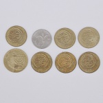 Lote composto por 7 moedas Israelenses,sendo uma de 10 Agorot, seis moedas de 5 Agorot e uma moeda de 1 Agorot.