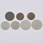 Lote composto por 7 moedas Soviéticas sendo, duas de 15 Kopeks, cunhadas em 1961, duas de 10 Kopeks, cunhadas em 1961, uma de 2 kopek,, cunhada em 1961 e duas de 1 Kopek, cunhadas em 1971.