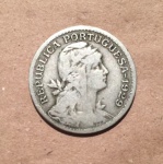 Lote composto por uma moeda de 50 Centavos da Republica Portuguesa cunhada em 1929