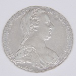 Lote composto por uma moeda Império Austríaco  de 1 Táler em prata  teor 833 cunhada em 1780. Peso 27.9 gramas.
