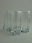 Quatro copos de cristal oitavados, altura 15 cm.