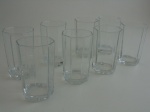 Oito copos de cristal oitavados. .Altura  11,5 cm