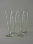 Quatro taças para champanhe. Altura 20 cm.
