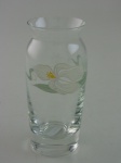 Vaso em cristal. Altura 12 cm , diâmetro 6 cm.
