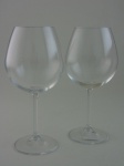 Duas taças em cristal liso, altura 23 cm.