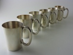 Seis canecas BELPRATA.  Altura 12 cm. Diâmetro 9 cm.