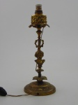 Abajur de mesa em bronze . Altura 30 cm