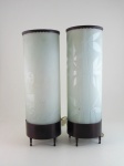 Par de luminárias em vidro branco acidado, base de bronze. Altura 48 cm.