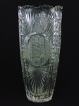 Vaso em cristal lapidado, altura 31 cm, diâmetro 14 cm