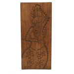 Kennedy Bahia, "Baiana". Entalhada em madeira. Assinado, cie. 53 x 25 cm.