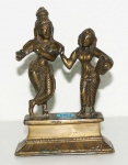 ESCULTURA - indiana em bronze representando Krishna e Rada - 15x10 cm