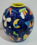 VASO - em cerâmica multicolorida 27 cm(apresenta discreto bicado na borda)