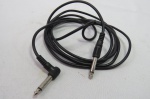 Cabo para Guitarra elétrica sem marca aparente.