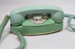 Telefone verde de disco - conhecido por Tijolinho.