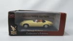 Jaguar E E-Type - Carrinho Miniatura diecast na escala 1/43 fabricado pela Yat Ming (Road Signature) -Caixa original