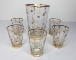 Licoreira de cristal com  dourado anos 50 com 5 copos - Licoreira  16cm altura x 10cm diâmetro - copos 8,5cm diâmetro x 6cm diâmetro