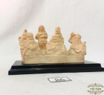 Grupo escultorio em resina composto 6 budas. medida 7 cm de altura