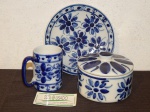 Lote com 03 peças em louça M Sião.