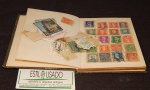 Álbum com selos diversos. (desgastes)  Mais de 100 selos