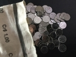 50 moedas de 1 cruzeiro de 1983 retiradas do Saco de Pano FC