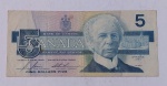 Canadá - Cedula 5 Dollars 1986    (MBC) - (MV54)