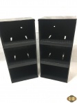 2 suportes para 45 cd's em plástico duro, com suporte para pendurar.