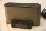 Radio AM/ FM da Sony modelo ICF-CS10iP com despertador e entrada para Ipod/Iphone, 120 volts, o radio funciona perfeitamente, entrada do Ipod não testada.