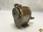 Antigo apontador de lápis Boston Self Feeder N4 Anos 40/50.