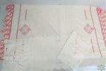 Toalha e caminho de mesa, sendo 1 caminho de algodao .rechilieu  Medida 1,10 cm x 35cm , rosa 1,25 x 64 cm