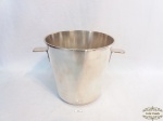 Grande Champanheira , balde de gelo em prata 90.  Wolff.Banho em otimo estado de conservaçao. Medida 20cm de diametro e 20 cm de altura