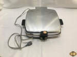 Antigo Grill da Faet para waffle, 120v 1100w. Funcionando perfeitamente.