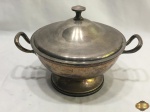 Sopeira em prata 90 Wolff em ótimo estado de conservação, necessita limpeza. Medindo 22cm de diâmetro x 12,5cm de altura.
