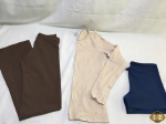 Lote de roupas feminina. Composto por 1 calça, 1 blusa de manga comprida e 1 short  , peças em ótimo estado de conservação. Calça Legg Marrom tamanho único , Blusa TAM: M e short TAM: P