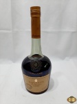 Garrafa de Cognac Courvoisier Napoleon Fine Champagne 700ml, garrafa lacrada.