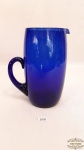 Jarra para Agua / Suco em Vidro Azul Cobalto.Medidas: 20 cm altura 9 cm diâmetro.