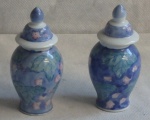 Par de vasos decorativos Importado em Porcelana altura 10cm