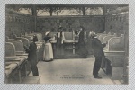 Cartão Postal - Séc XX - 17 -VICHY - Source Chomel La Salle de Gargarisme. Sem Uso