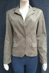 CANTÃO - Blazer feminino em algodão com elastano no tom cáqui, no padrão devprée. Tam.: M. Sem uso ou pouco uso.