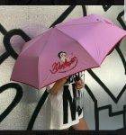 MOSCHINO COUTUR - BY JEREMY SCOTT - Guarda-chuva automático no tom rosa, com estampa Betty Boop. Novo - Preço na loja: US$:99.00