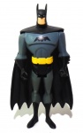 BATMAN - MATTEL - Figura articulada em vinil do personagem Batman, peça original da Mattel. Medindo 12,5cm de altura.