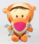 DISNEY - POOH - Figura em pelúcia do personagem Tigrão da série Ursinho Pooh, peça original Disney. Medindo 18cm de altura.