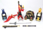 POWER RANGERS - BANDAI - Grande e raro Thunder Megazord formado pelos seus respectivos 5 thunder zords da série Power Rangers Mighty Morphin. Peça original da Bandai. Medindo montado 35cm de altura. Obs: não possui a cauda do pássaro e do leão.