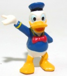 DISNEY - Figura em vinil do personagem Pato Donald da Turma Mickey, peça original Disney. Medindo 5cm de altura.