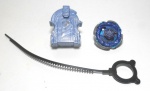 BEYBLADE - HASBRO - Peão Bey Blade, acompanhado de corda e lançador, peças originais da Hasbro.