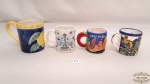Lote de 4 canecas  variadas em porcelana.Medidas: maior 8cm de altura, menor 6cm de altura
