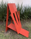 Franz WEISSMANN (1911-2005) - Maravilhosa Escultura de jardim em ferro pintado de vermelho, medindo: 1,00 m alt. x 55 cm comp. x 80 cm prof. (COLEÇÃO PARTICULAR  DO RIO DE JANEIRO, ACOMPANHA TRANSFERENCIA DE PROPRIEDADE)