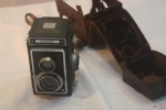 Câmera Fotográfica Vintage Ikoflex Zriss Ikon Alemã. MEDINDO: 14,5CM DE ALTURA X 9,5CM DE LARGURA