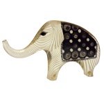 ABRAHAM PALATNIK - Escultura de elefante em acrílico. Delicada decoração e transparência.15 x 25 cm.